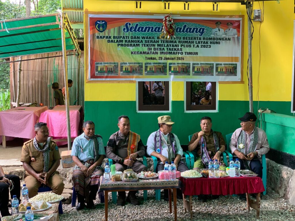 Serah Terima Rumah Tekun Melayani Plus