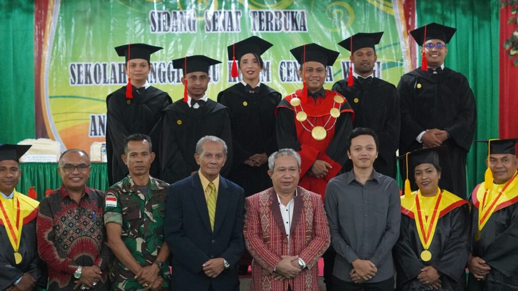 Wisuda Sarjana STIH Cendana Wangi