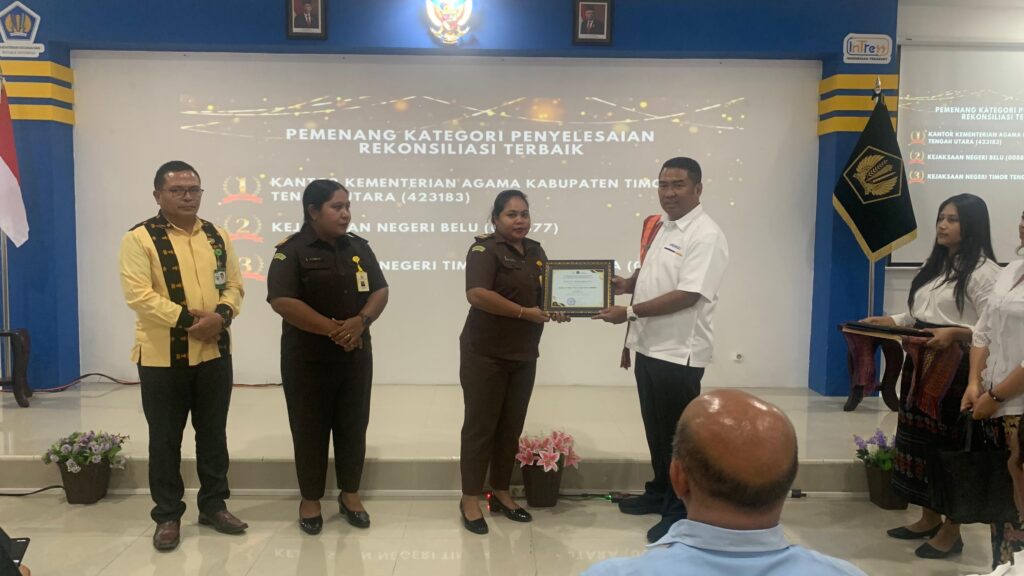 Penghargaan Terbaik III Kategori Penyelesaian Rekonsiliasi
