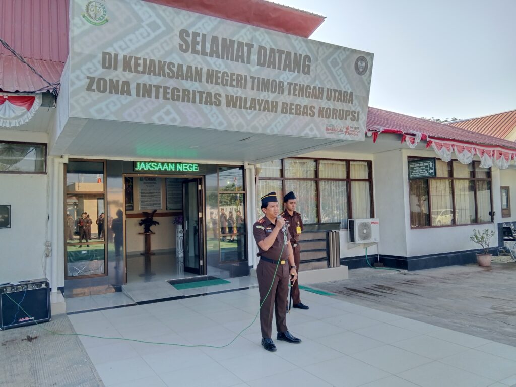 Apel Pagi Kejari TTU