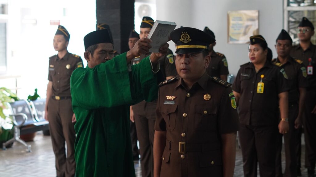 Pelantikan Kasi Datun Kejari TTU