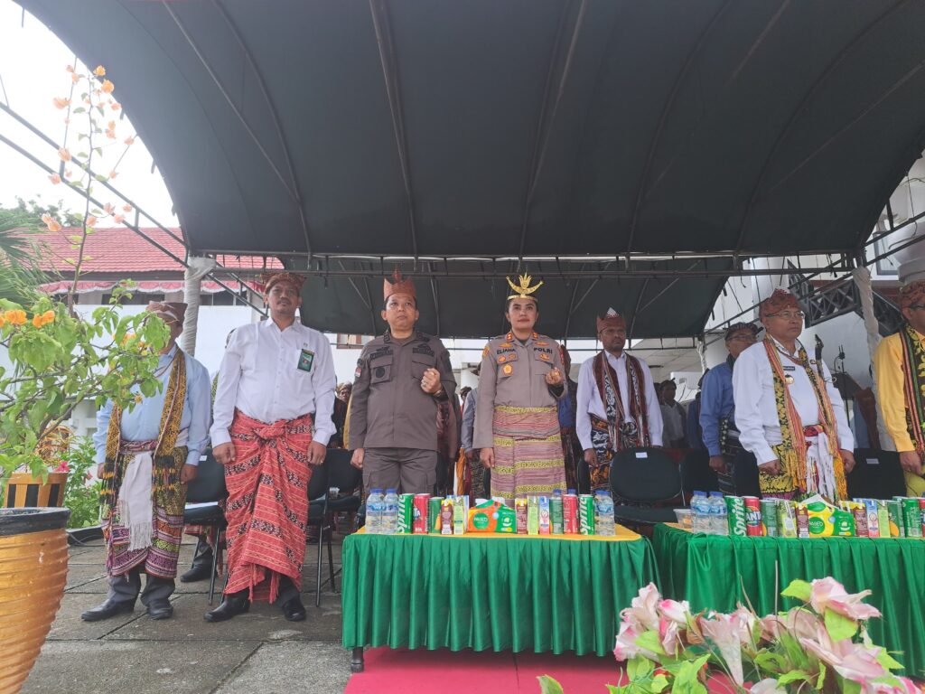 Kajari TTU Mengikuti Upacara dalam rangka Peringatan Hari Pendidikan Nasional tahun 2025 Tingkat Kabupaten Timor Tengah Utara